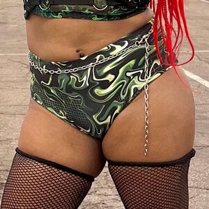 High Waist Green Swirl Women's Shorts